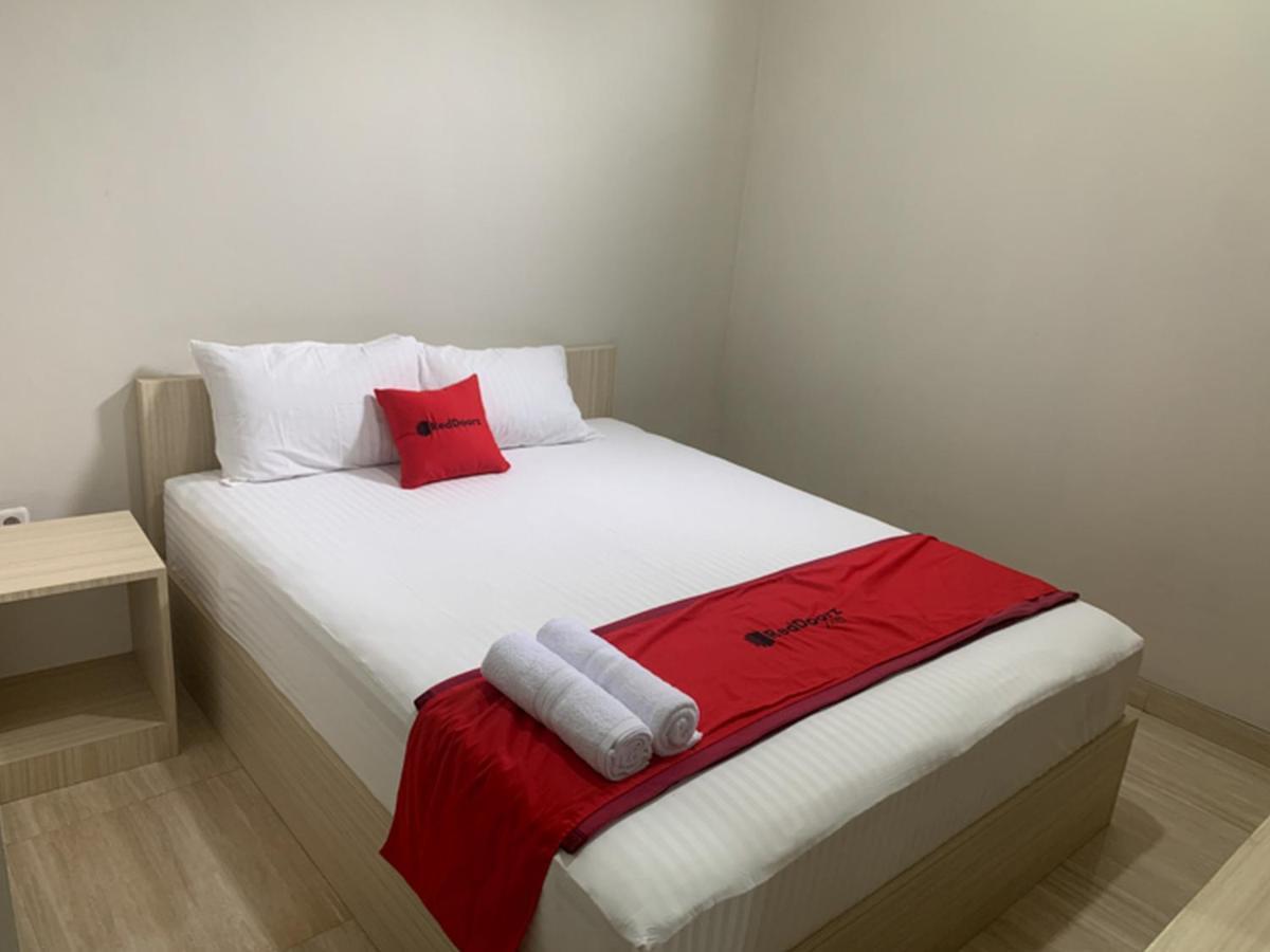 Reddoorz Near Alun Alun Purbalingga Hotel Exterior photo